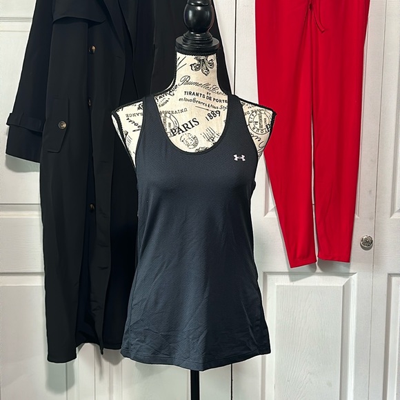 Under Armour Tops - Women's Under Armor Tank Top
